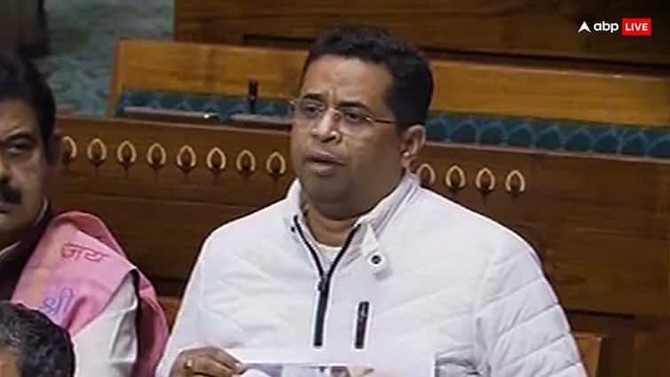 West Bengal BJP MP Saumitra Khan Concern Over Hindus says situation will be like Kashmiri Pandits Due to Rohingya Muslims | बंगाल में हिंदुओं को लेकर सौमित्र खान ने जताई चिंता, संसद में कहा