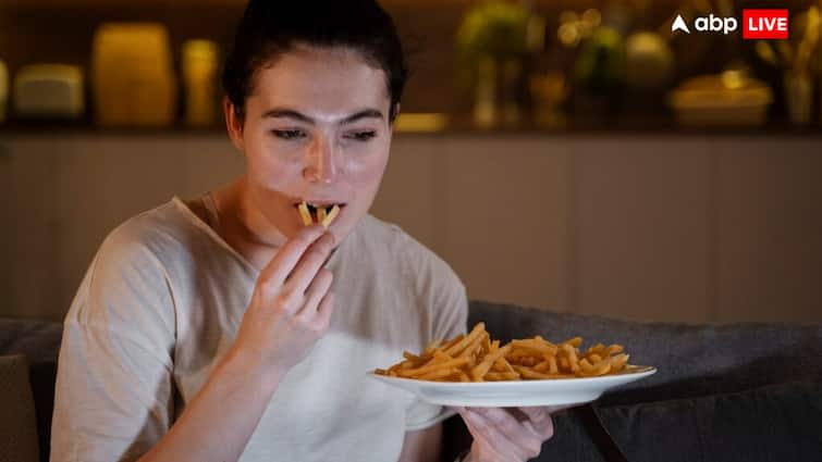 side effects of eating stale food know disadvantage health tips