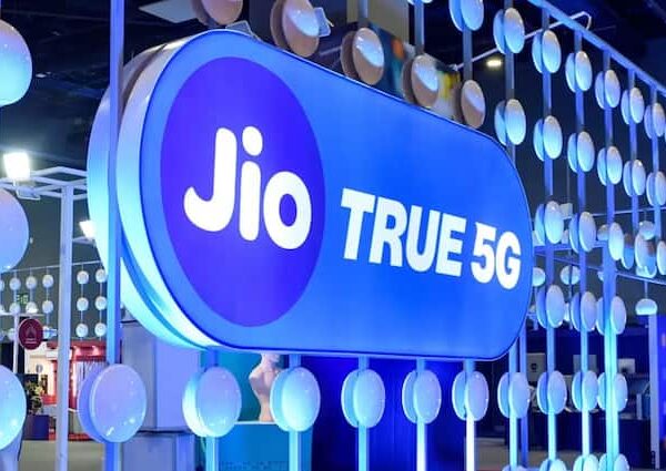 Reliance Jio prepaid plan with daily 2.5GB internet data unlimited…