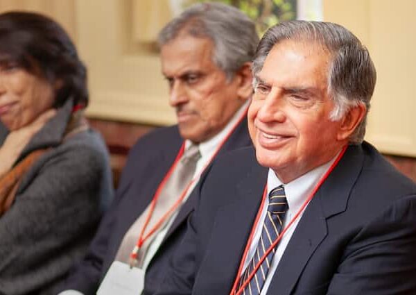 Ratan Tata Death News Ratan Tata paid my flight ticket…