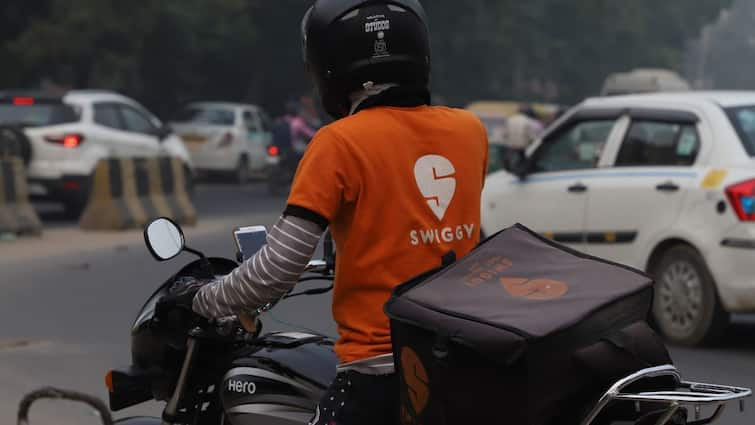 Swiggy IPO Day 3 issue subscribed 3.59 times but GMP Is not so good