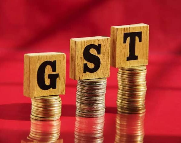 GST Hike: महंगे हो जाएंगे ये सभी प्रोडक्ट, सरकार ने…